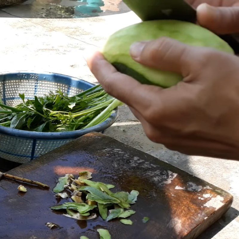 Step 2 Prepare other ingredients for Ocean tuna salad