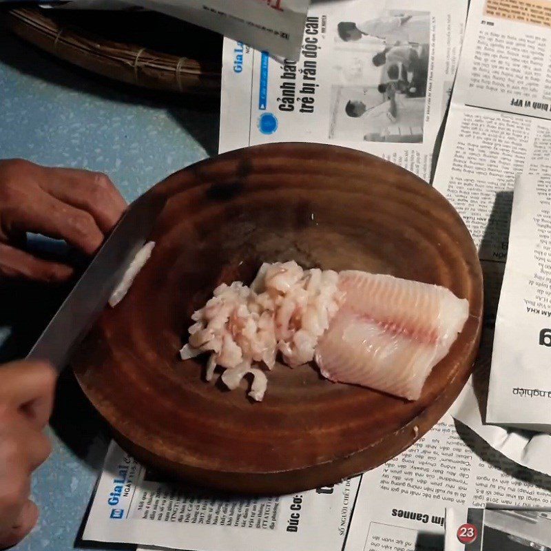 Step 1 Prepare the snakehead fish Live Snakehead Fish Salad