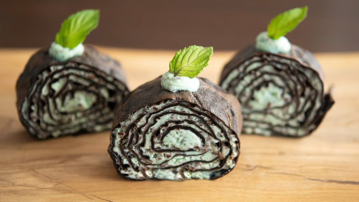 Chocolate Mint Rolled Crepe