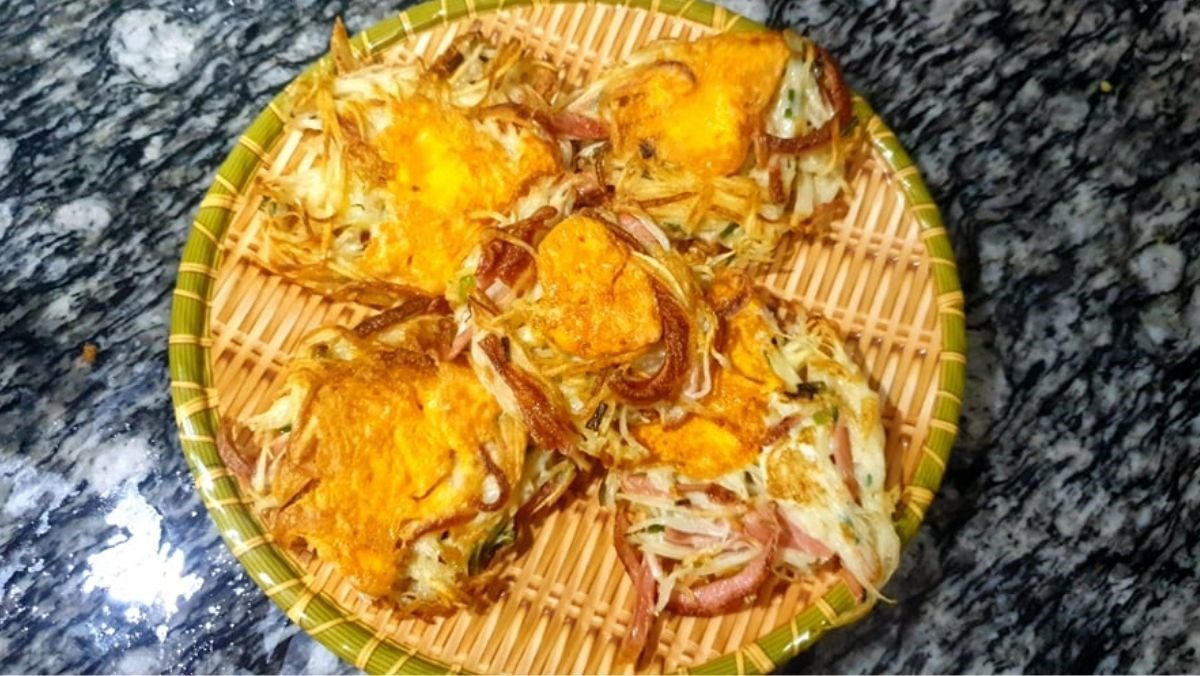 Potato Egg Cake (Recipe shared by a user)