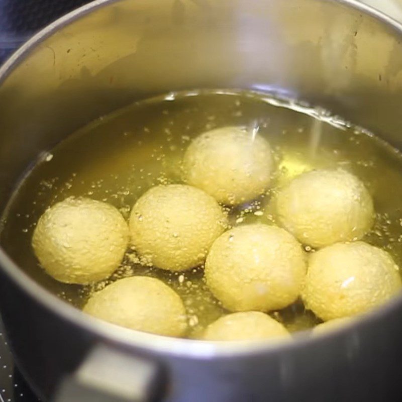 Step 5 Frying the fried cake Fried cake with mung bean filling