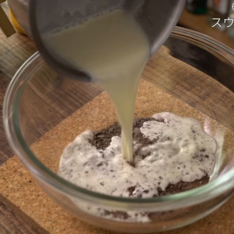 Step 6 Melting chocolate Chocolate pancake filled with tapioca cream