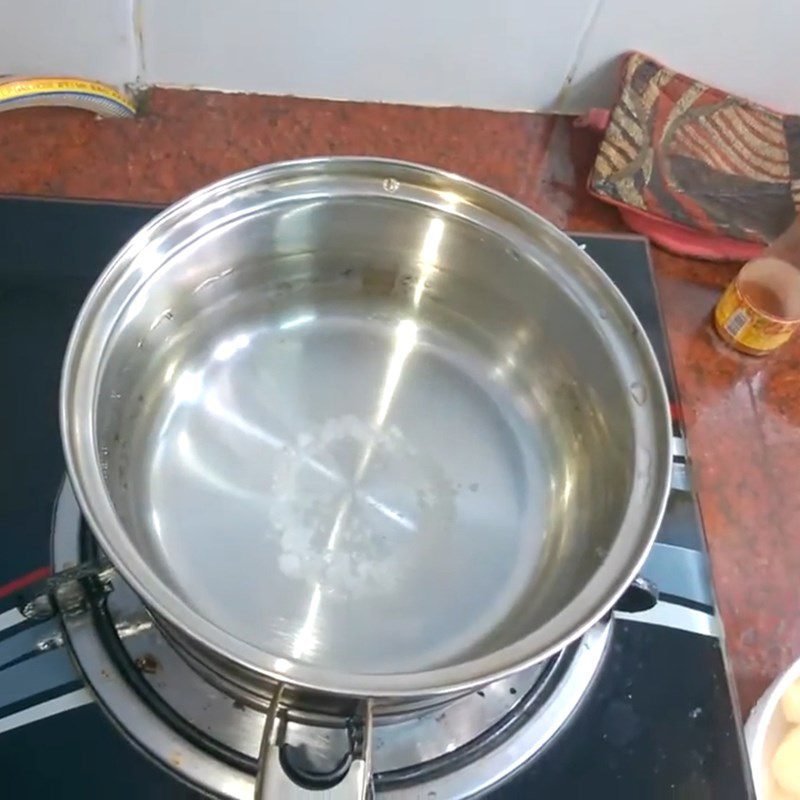 Step 4 Boiling Bamboo Shoots Ocean Tuna Stewed with Bamboo Shoots