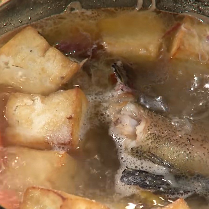 Step 4 Cooking sour grouper soup