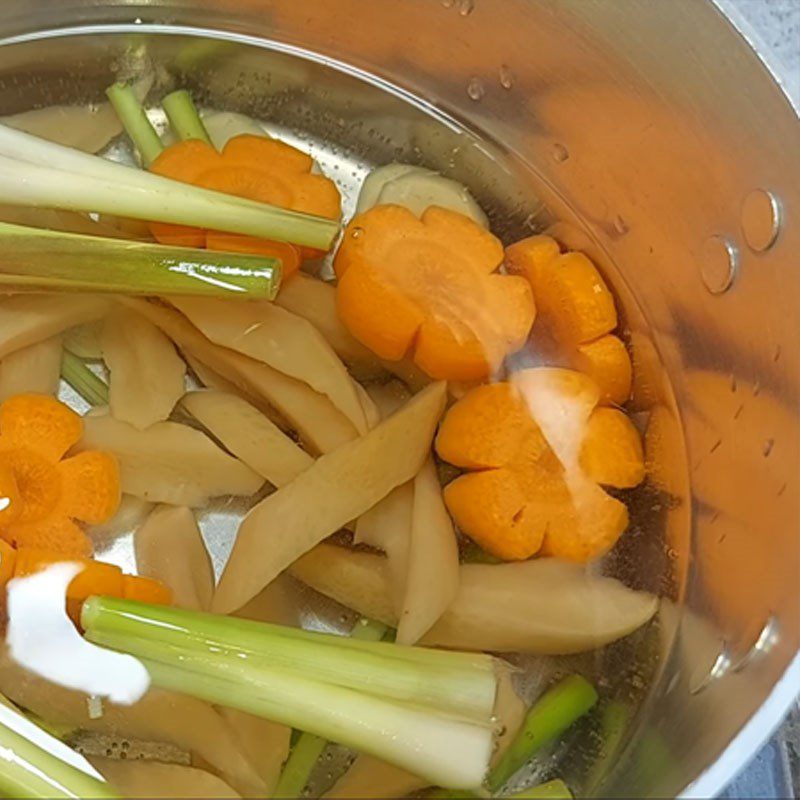 Step 4 Cooking the Soup Vegetarian Lemongrass Chicken Soup