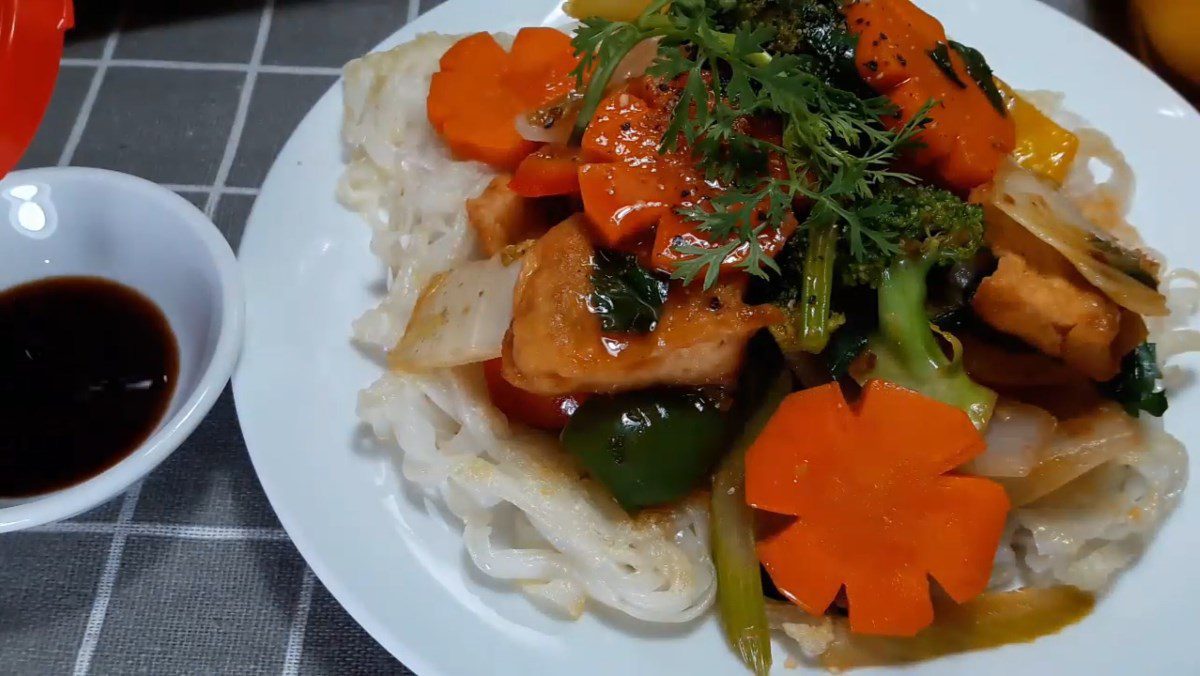 Stir-fried Vegetable Pho