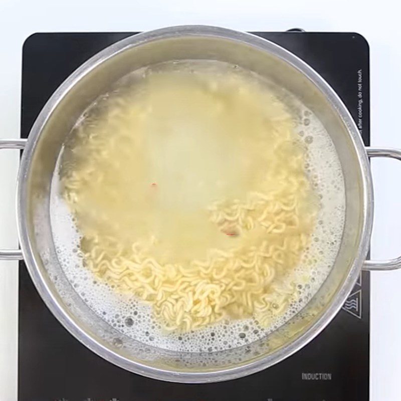 Step 1 Prepare the ingredients for Fried noodles with cheese sausage