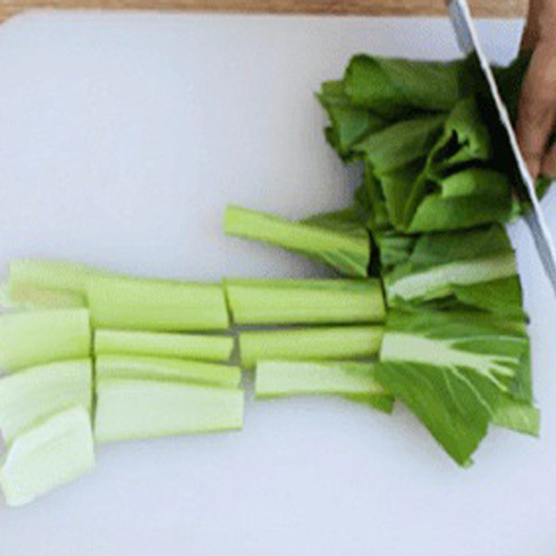 Step 3 Prepare the remaining ingredients Stir-fried vermicelli with chicken