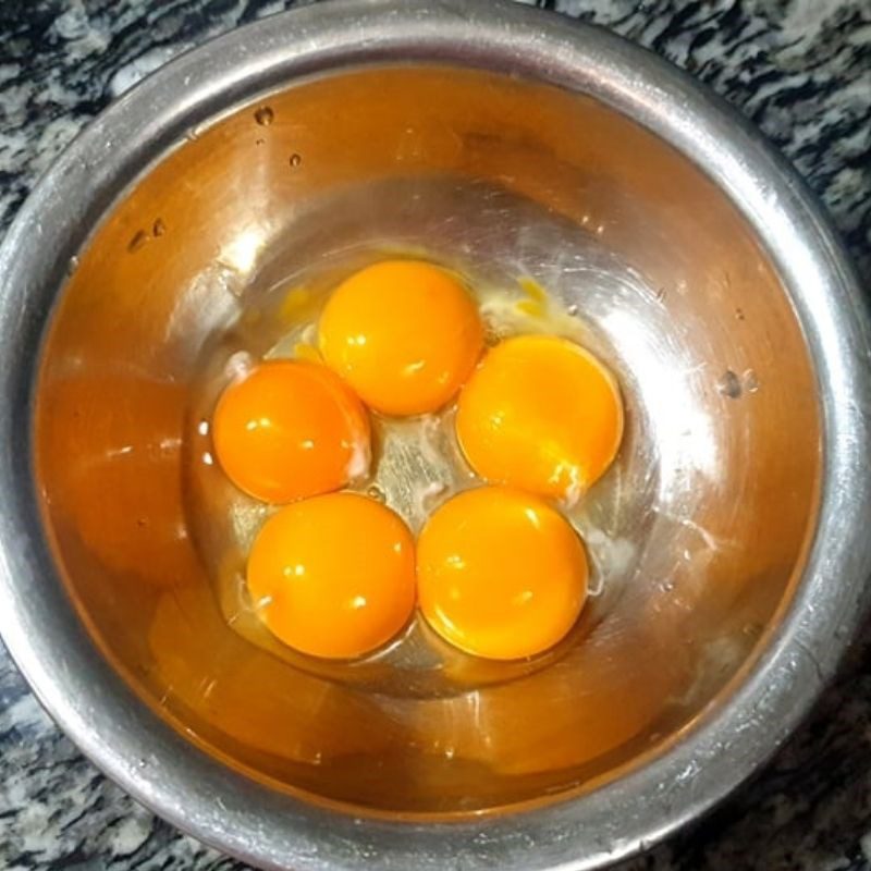 Step 2 Prepare other ingredients Potato egg cake (Recipe shared by user)