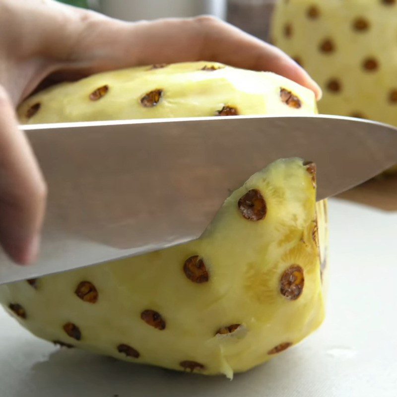 Step 1 Prepare the pineapple Pineapple cheese cake