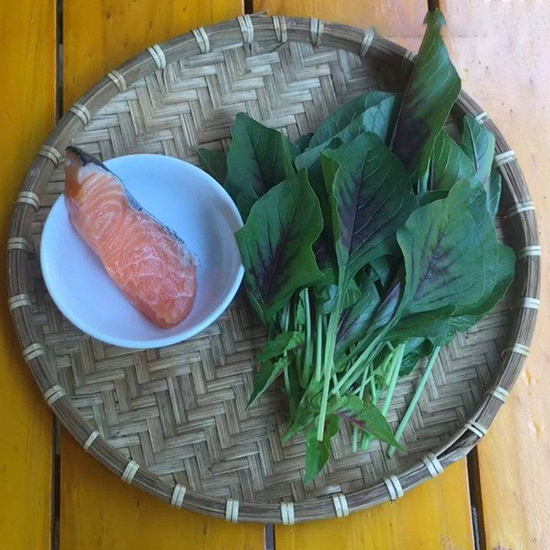 Step 1 Prepare the ingredients for Salmon and Amaranth Porridge