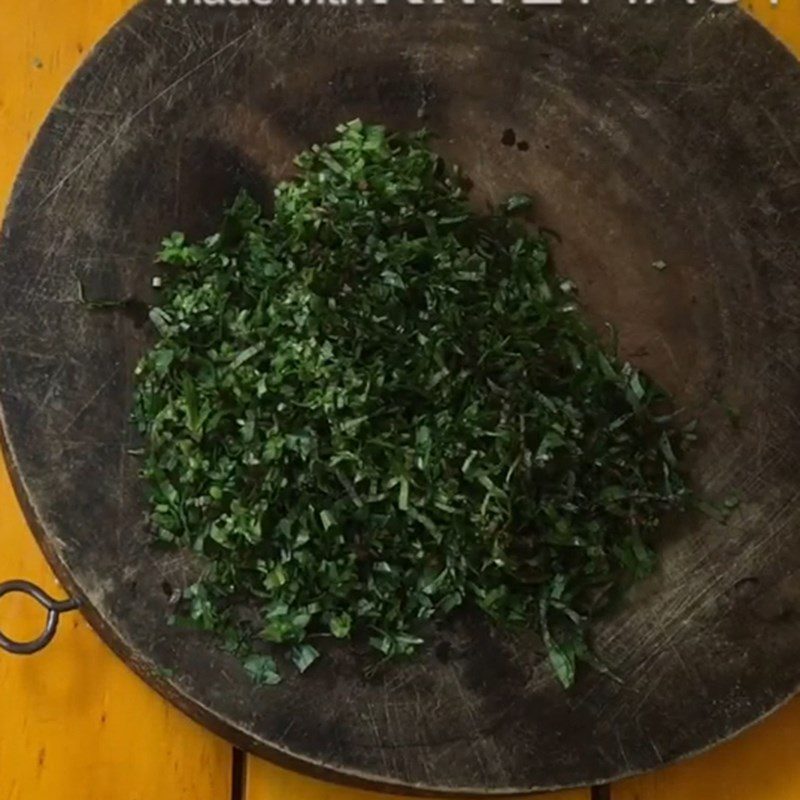 Step 1 Prepare ingredients for salmon porridge with amaranth