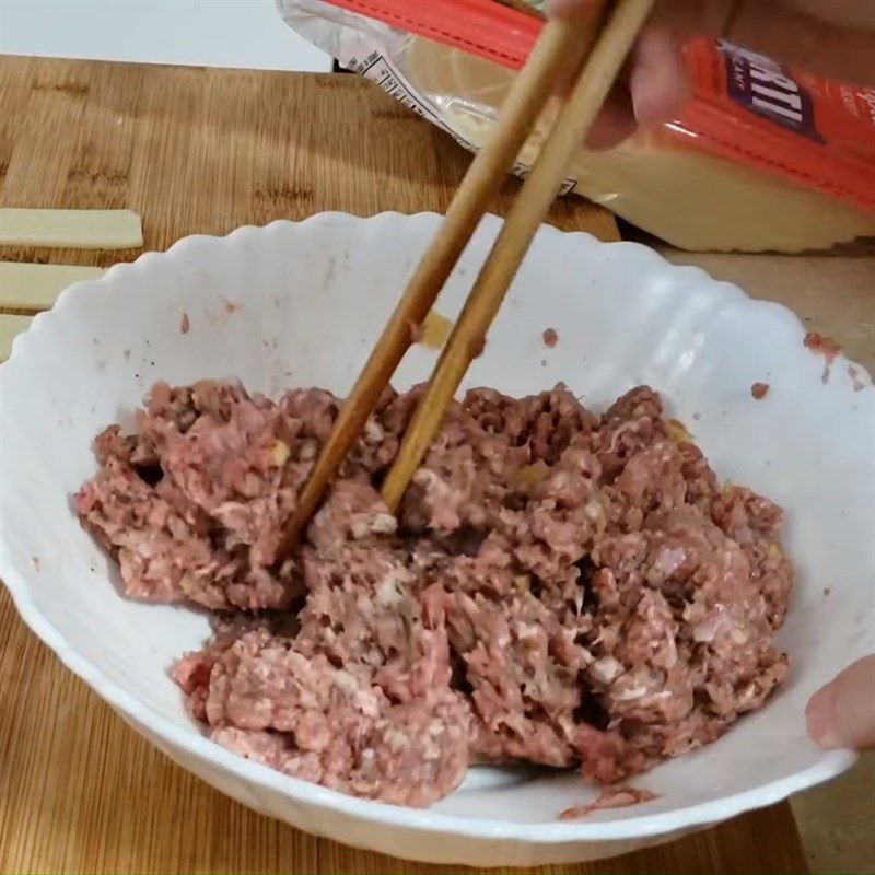 Step 1 Prepare the ingredients for Sandwich Pizza with Sausage