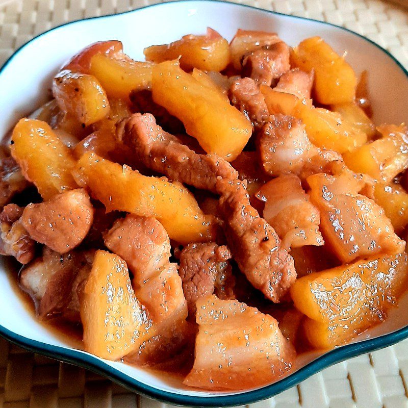 Step 4 Final Product Pineapple Braised Pork (fragrant)