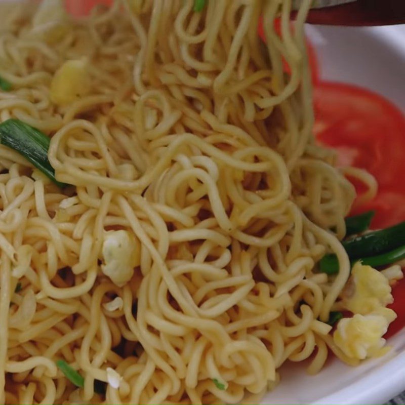 Step 4 Final Product Stir-fried egg noodles