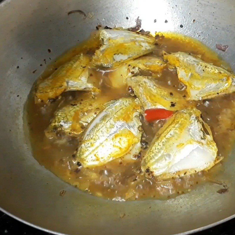 Step 4 Final product Braised fish with turmeric