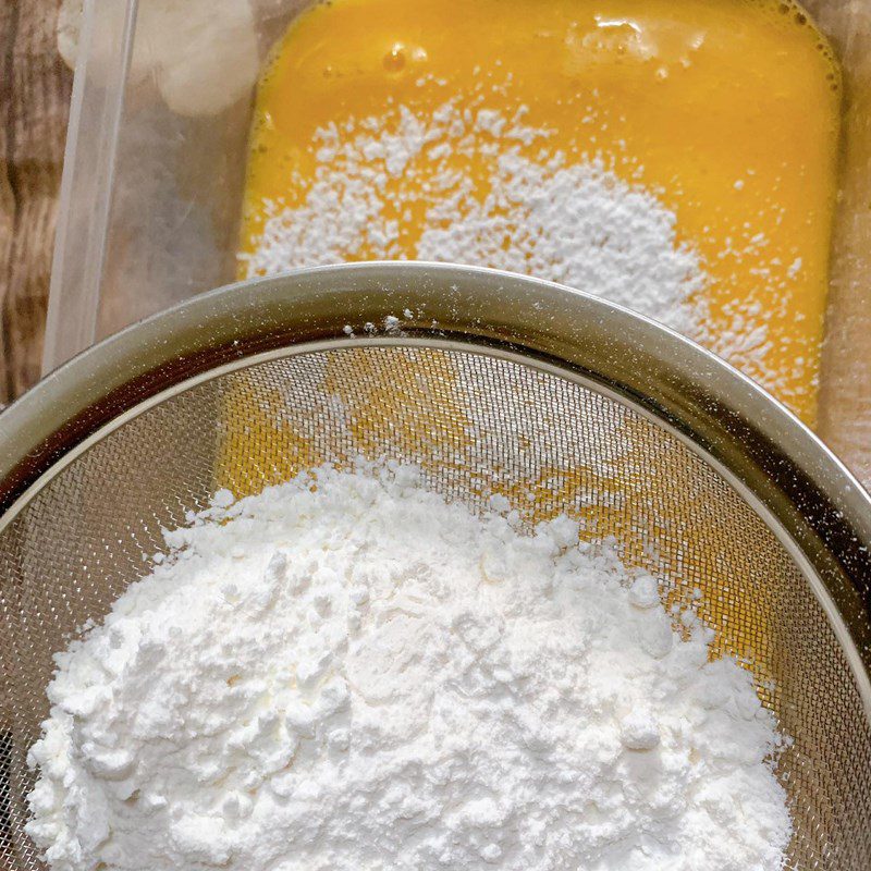 Step 2 Mix ingredients for Orange Swiss Roll (Recipe shared by users)