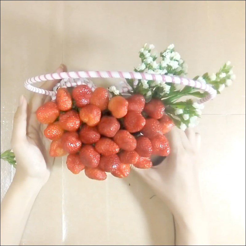 Step 3 Additional Decoration Arranging the strawberry flower basket