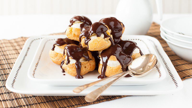 bánh Profiteroles