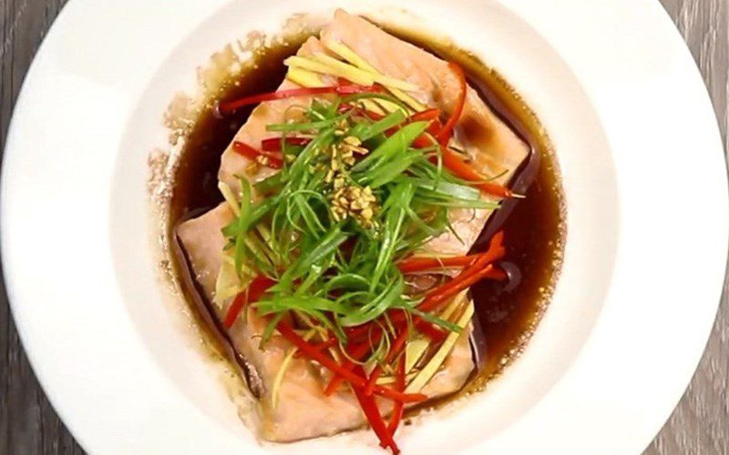 Steamed salmon