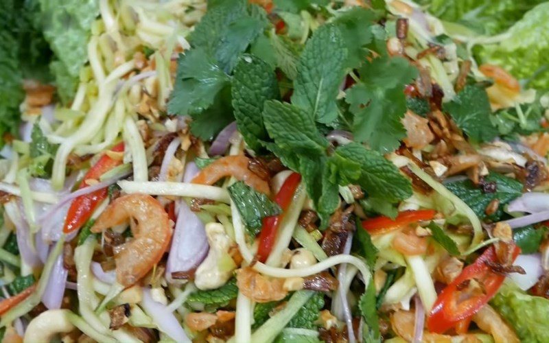 Dried shrimp mango salad