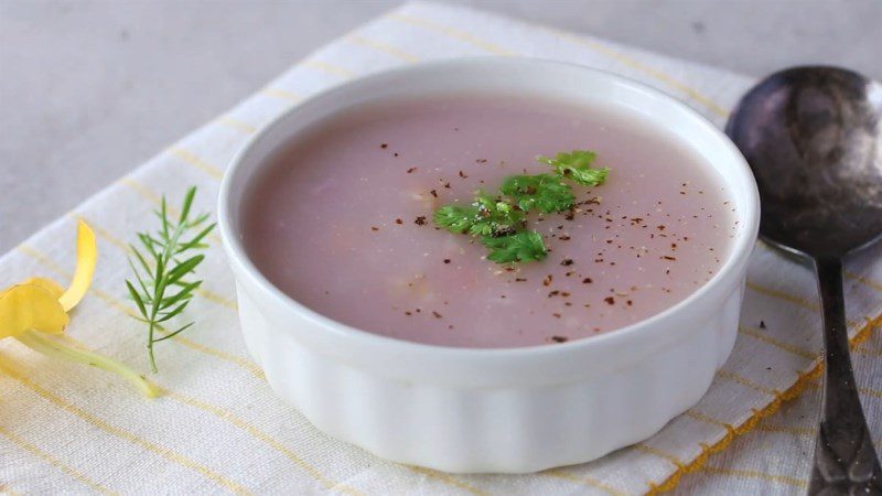 Sweet potato soup with dried shrimp