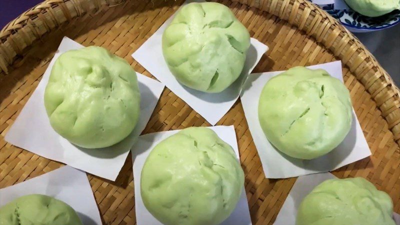  Pandan bun