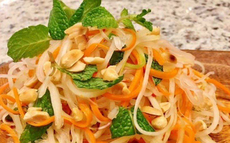 Vegetarian Papaya Salad