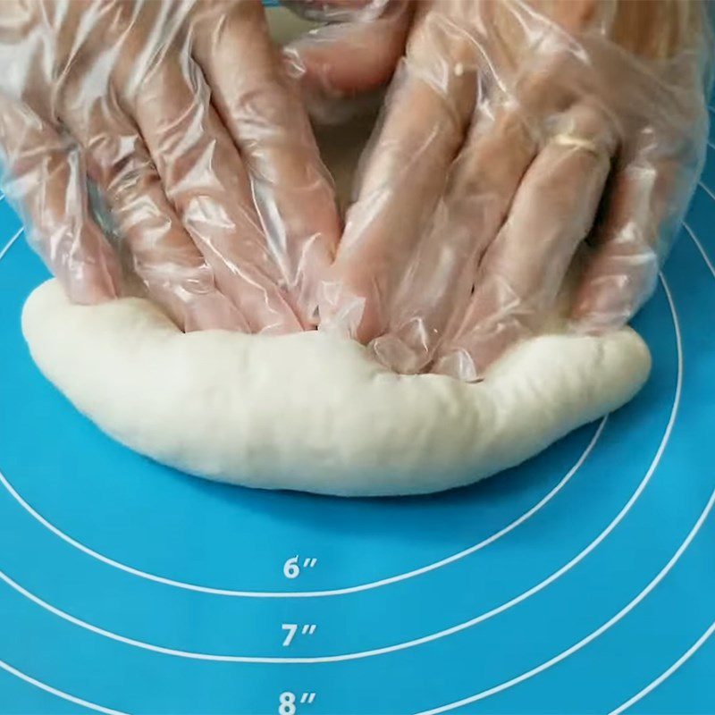 Step 3 Divide the dough and shape the bread without yeast