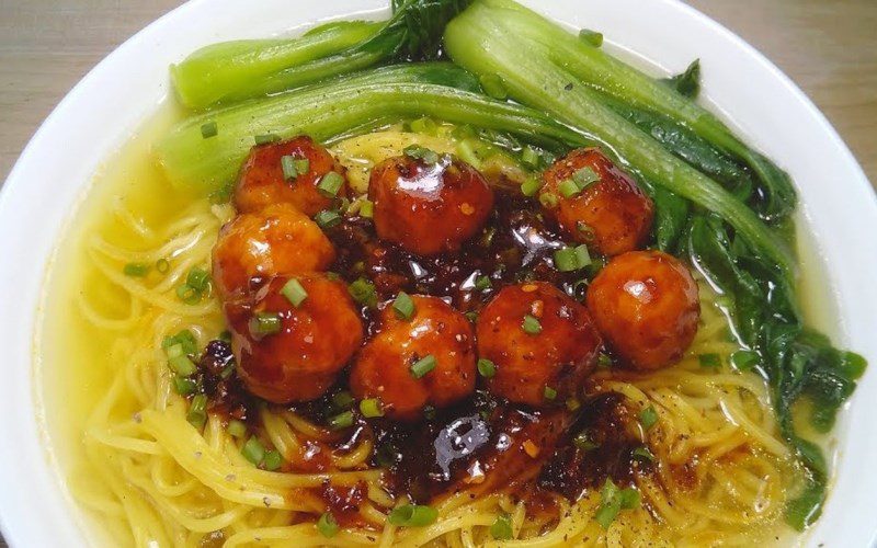 Curry Fish Ball Noodles