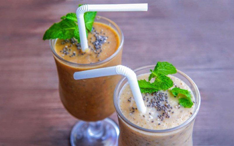 Sapodilla smoothie