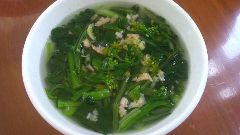 Dry shrimp mustard greens soup