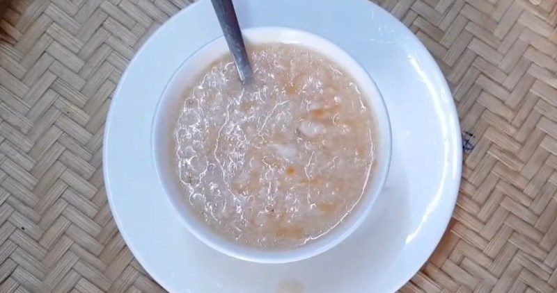 Carrot porridge with snakehead fish