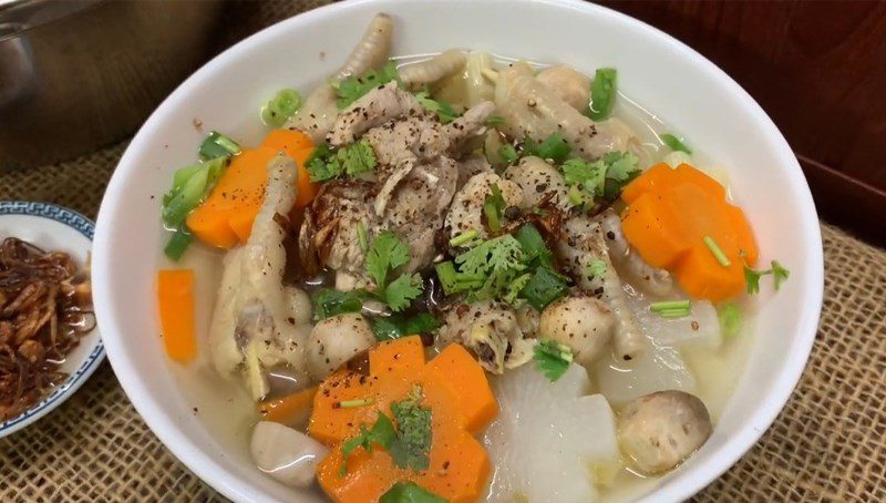 Pork bone noodles