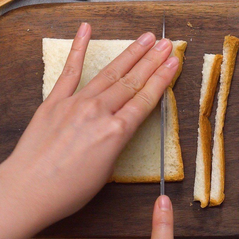 Step 1 Prepare the ingredients Cheese Egg Salted Egg Pork Floss Sandwich