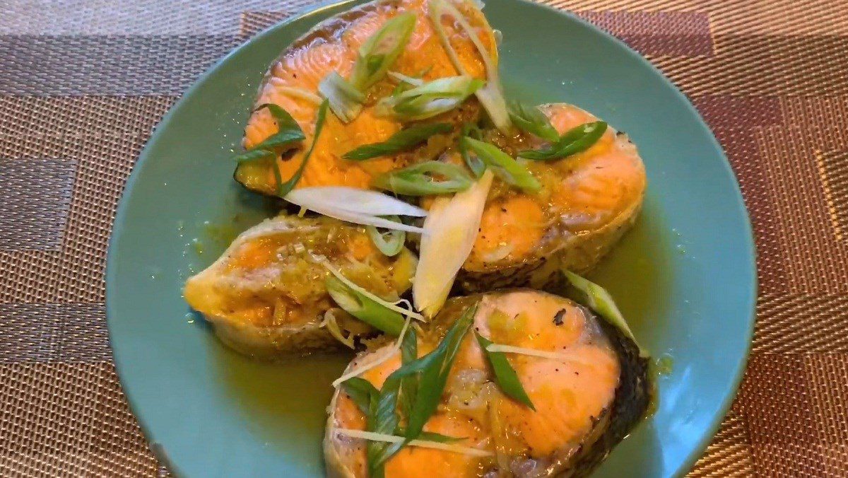 Turmeric Braised Salmon