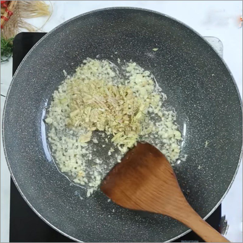 Step 3 Making spicy tamarind sauce for crispy fried snakehead fish