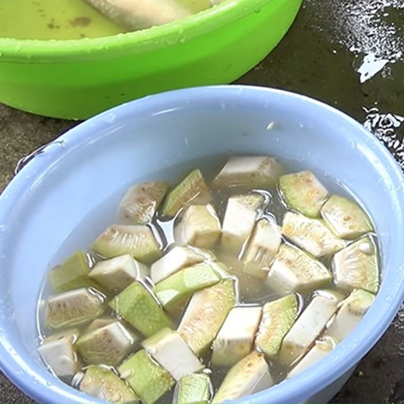 Step 2 Prepare other ingredients Mackerel braised with young jackfruit