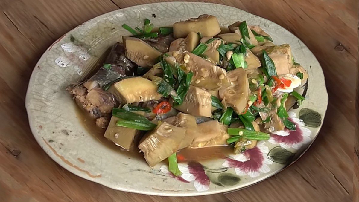 Mackerel Braised with Young Jackfruit