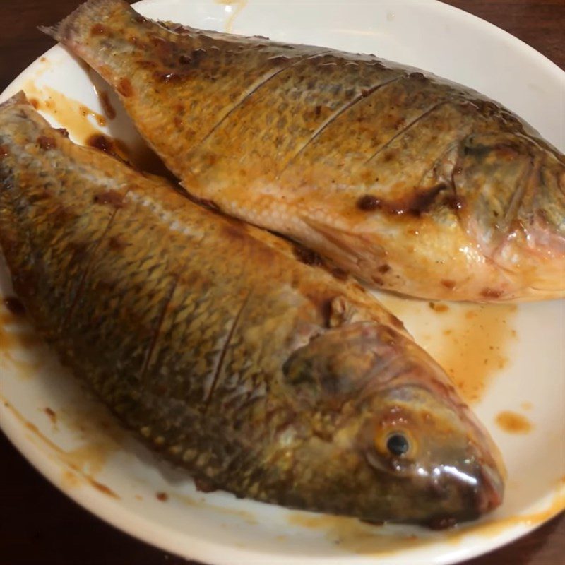 Step 2 Marinate the fish Fried fish with foil in an air fryer