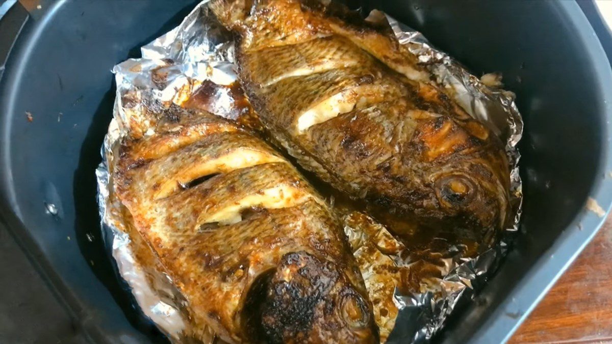 Fried Fish in Foil with an Air Fryer