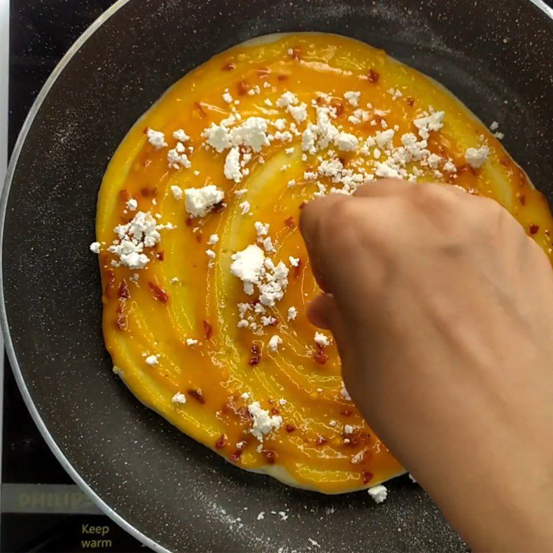 Step 4 Roll out the dough and fill the pizza Mango pizza