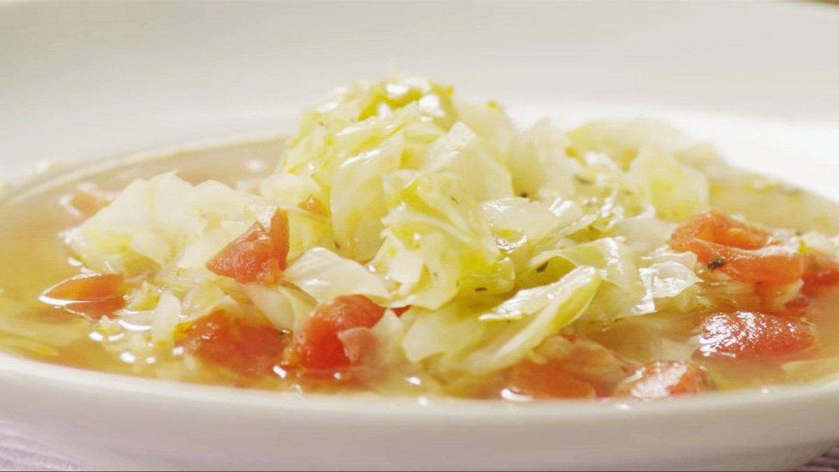 Fresh cabbage and tomato soup