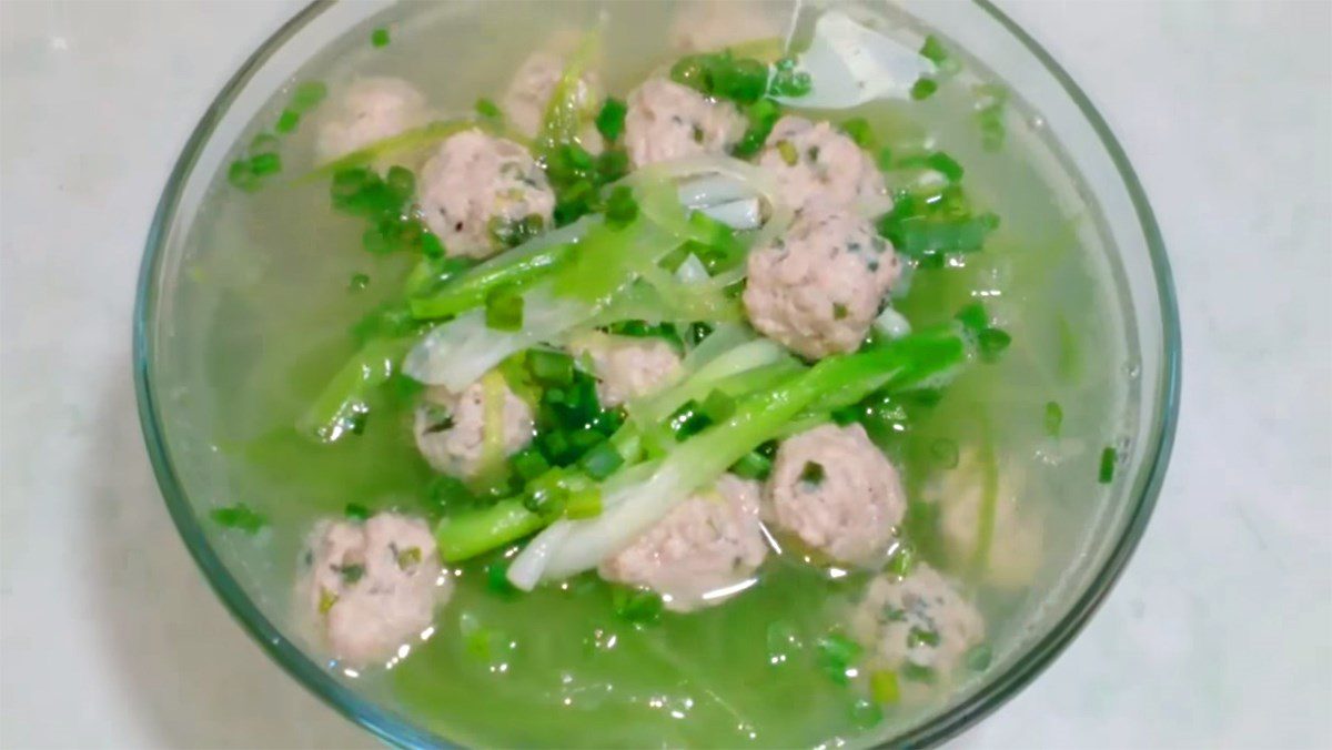 Winter Melon Soup with Pork Meatballs