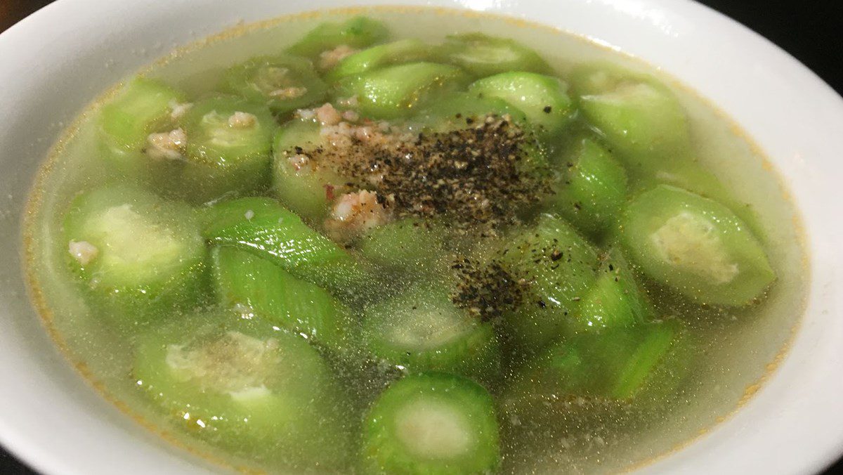 Fresh Gourd Soup with Shrimp