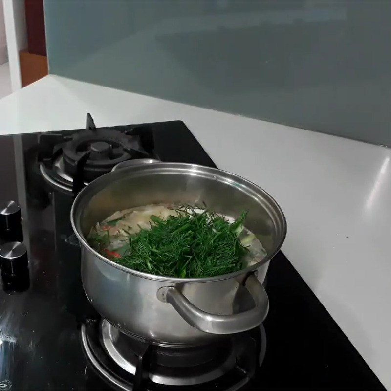 Step 4 Cooking clam soup with dill Clam soup with dill