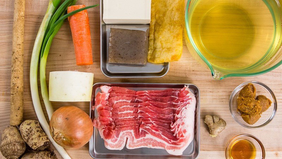 Ingredients for tonjiru soup