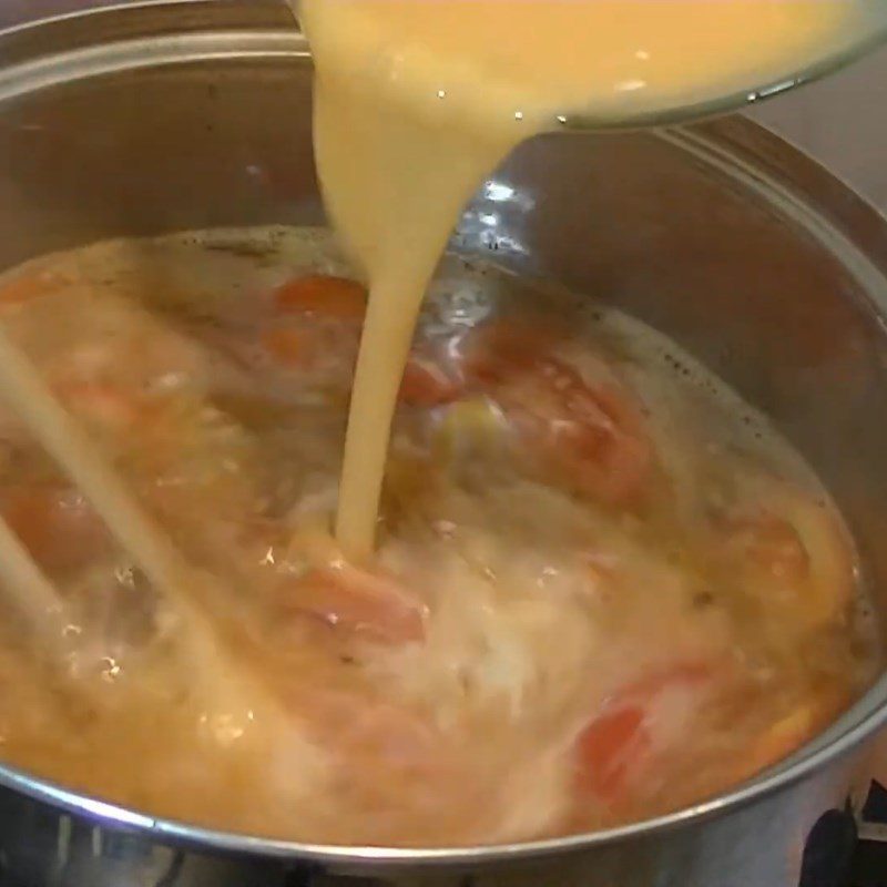 Step 3 Cooking the Egg Soup with Perilla Leaves