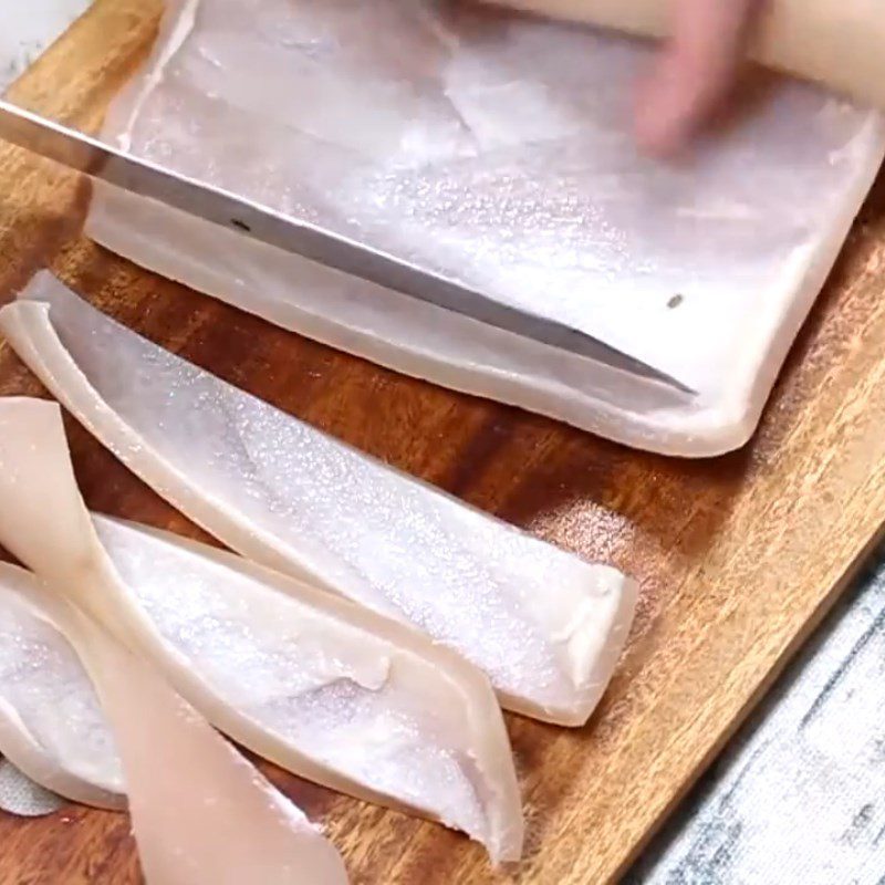 Step 3 Cut boiled pork skin Pork skin (bì heo) soaked with lemongrass and calamondin