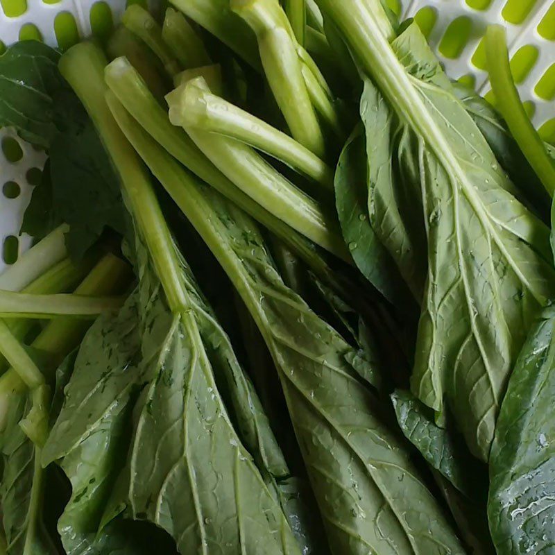 Step 2 Cut the mustard greens Boiled mustard greens